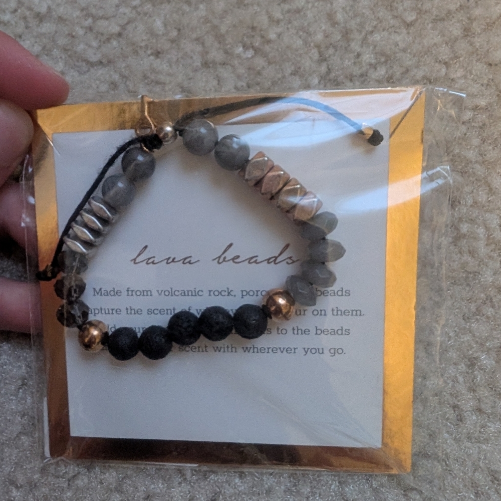 Stella And Dot KEEP Collection Gold and Black Lava Bead Essential Oil Bracelet